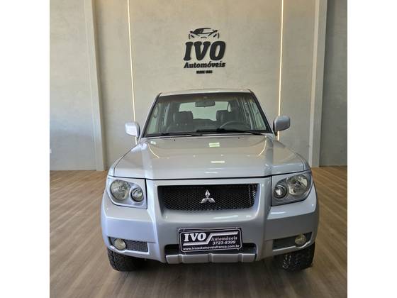 MITSUBISHI PAJERO TR4 2.0 4X4 16V 131CV GASOLINA 4P MANUAL MITSUBISHI PAJERO TR4 2.0 4X4 16V 131CV GASOLINA 4P MANUAL